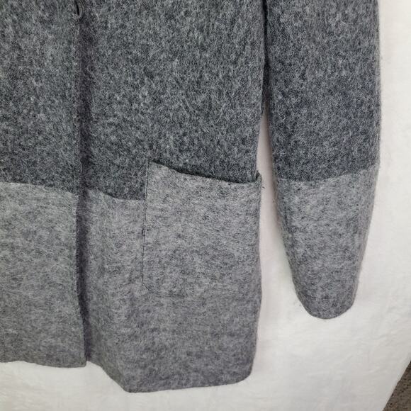 BEBE GRAY TWO TONE WOOL BLEND WRAP COAT Sz Medium Hooded Pockets Snap Button - Picture 4 of 12